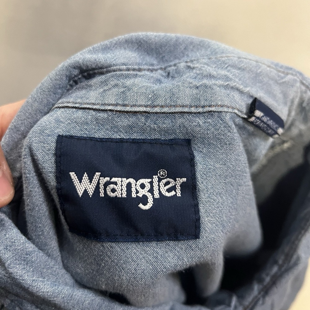 Vintage Wrangler Pearl Snap Shirt Men's Size 3XLT Blue Chambray Long Sleeve - Picture 3 of 8